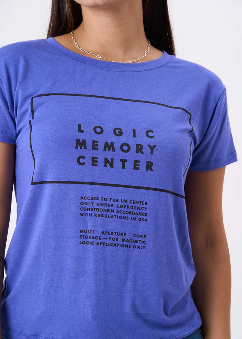 remera logic 01