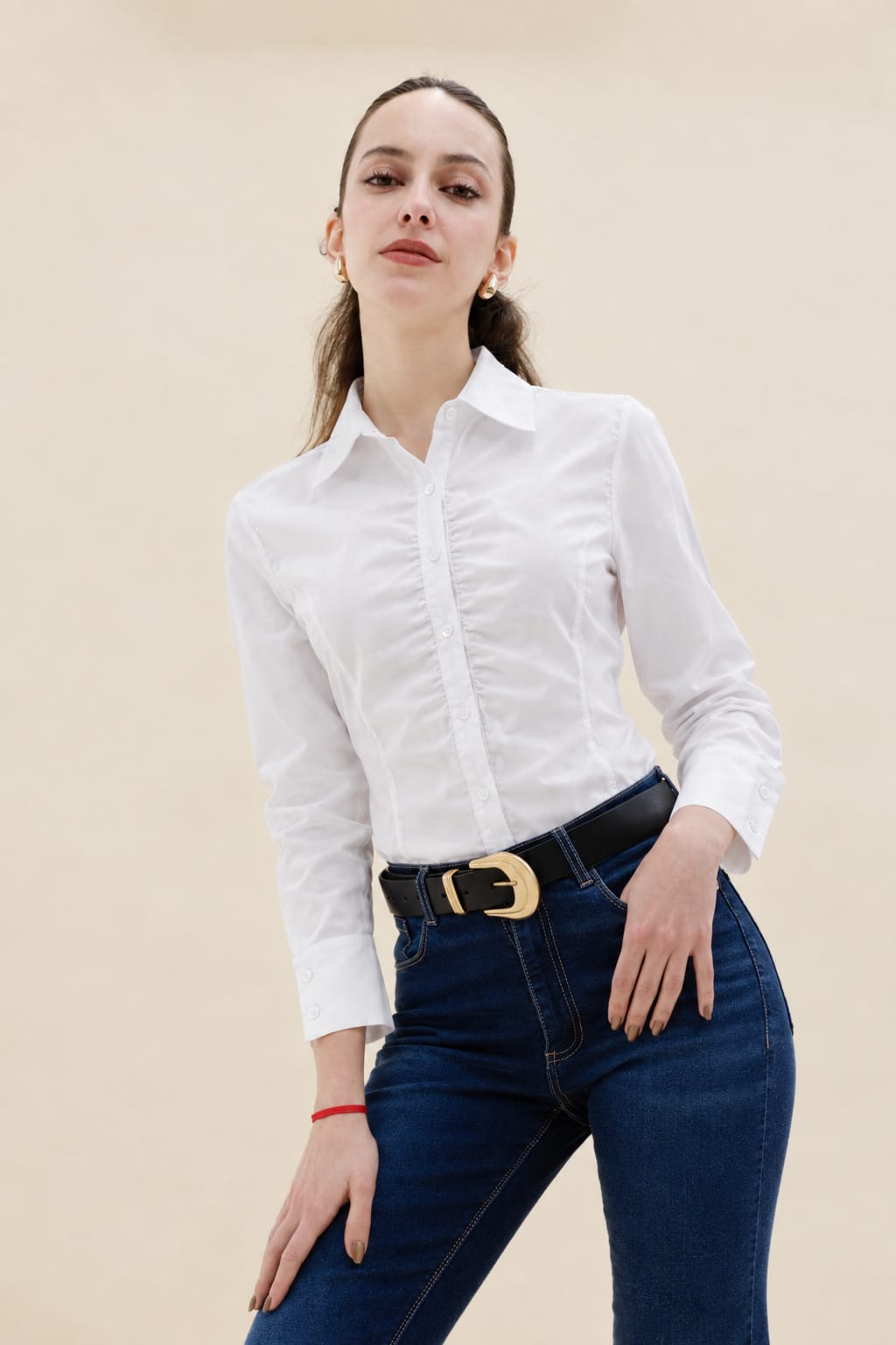 camisa con frunce